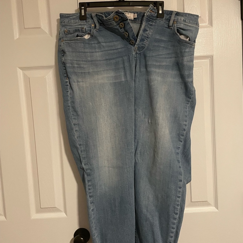 TORRID size 18R button fly girlfriend jean